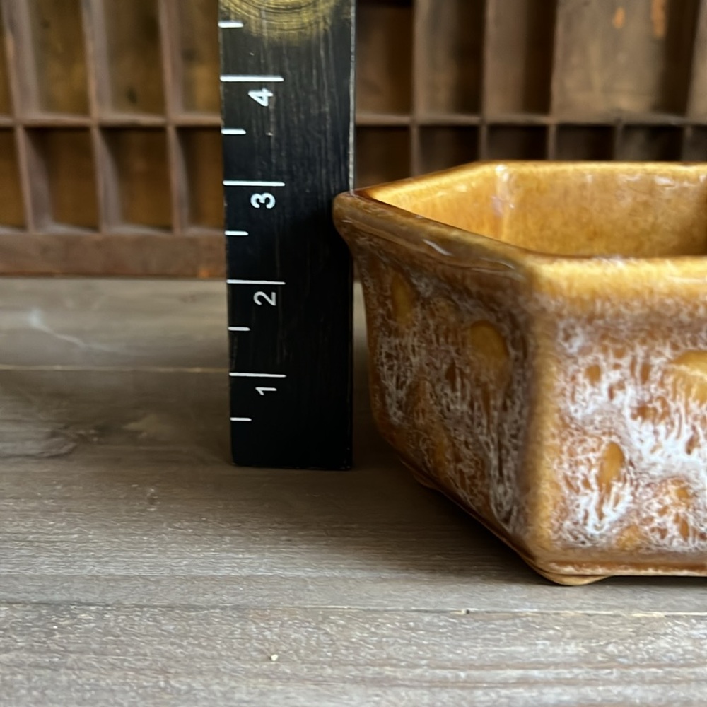 VTG Haegar Small Planter - Picture 7 of 9